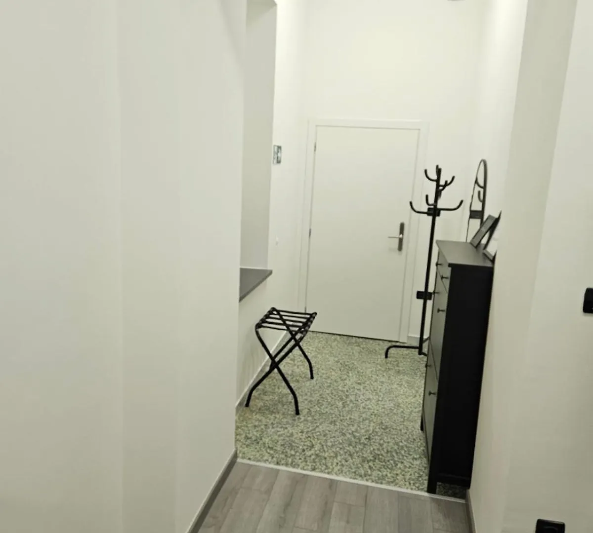 Apartment Andre Rijeka 0*,  Croatia